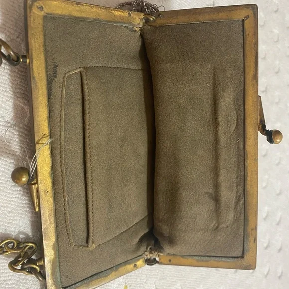 Very delicate french floral Microbead purse - Picture 12 of 16